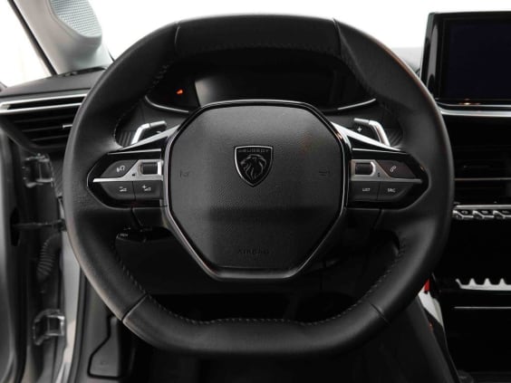 Peugeot 208 HYBRID 110 AUT ALLURE Gris