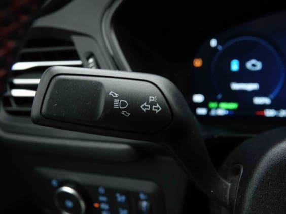 Ford KUGA 2.5 HEV 190 ST LINE Noir