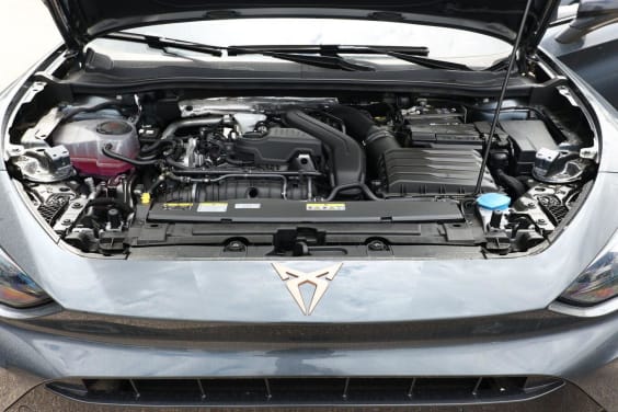 Cupra LEON 1.5 eTSI Hybrid 150 ch DSG7 V Gris