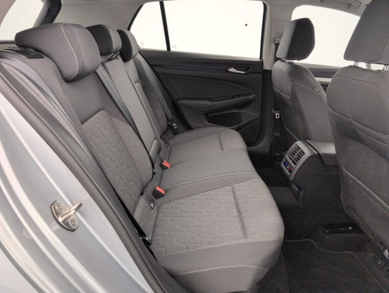 Volkswagen GOLF 8 2.0 TDI 116 BVM6 LIFE PLUS Argent Dolomite