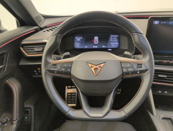 Cupra Formentor 1.4 E-HYBRID 245 CH DSG6 VZ Noir Minuit