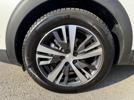 Peugeot 3008 BlueHDi 130ch S&S EAT8 Allure Pack Blanc Nacre