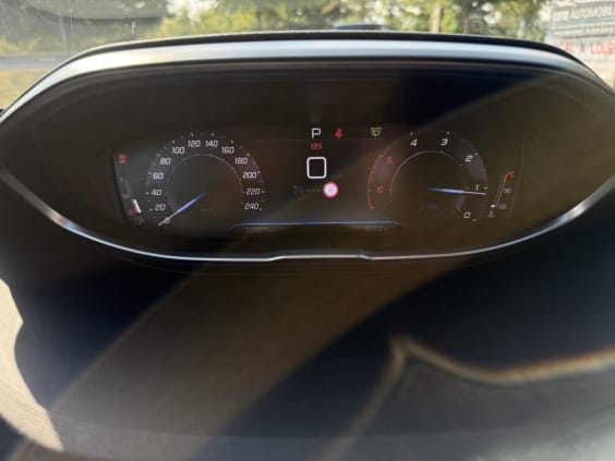 Peugeot 3008 BlueHDi 130ch S&S EAT8 Allure Pack Blanc Nacre