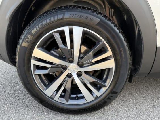 Peugeot 3008 BlueHDi 130ch S&S EAT8 Allure Pack Blanc Nacre