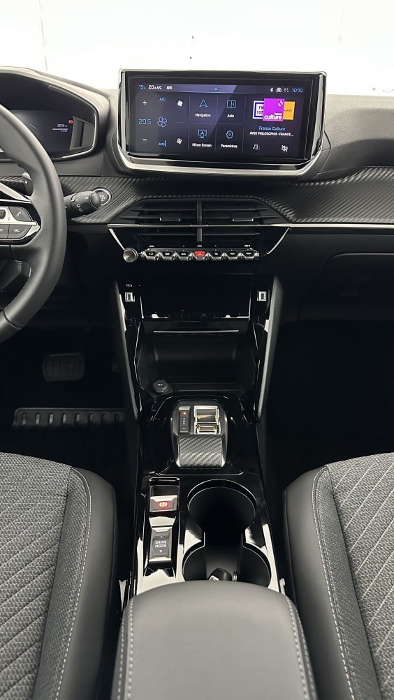 Peugeot 2008 2008 II 1.2 Hybrid 145ch Allure e-DCS6 Rouge Elixir