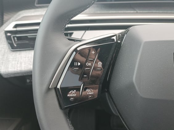 Peugeot 5008 Hybrid 145 allure e-dcs6 gris artense