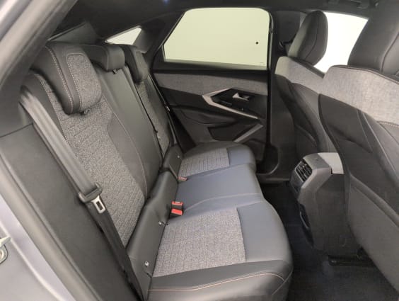 Peugeot 3008 Hybrid 145 e-DCS6 Allure Gris Artense 