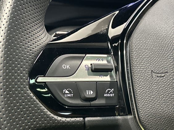 Peugeot 308 SW GT Hybrid 145 ch e-DCS6 Gris