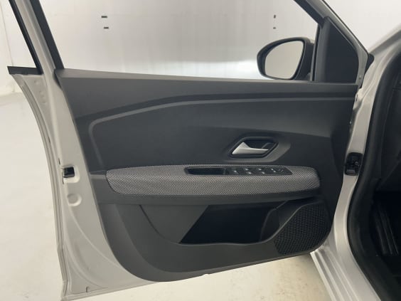 Dacia Sandero TCE 90 EXPRESSION Gris