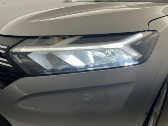 Dacia Sandero TCE 90 EXPRESSION Gris