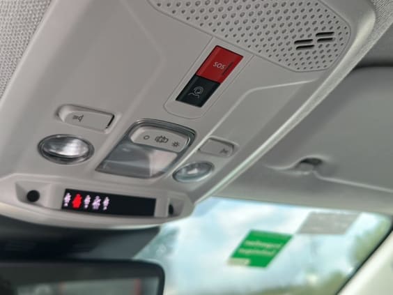 Citroën C4 X 1.2 hybride 145 max e-dcs6 Noir