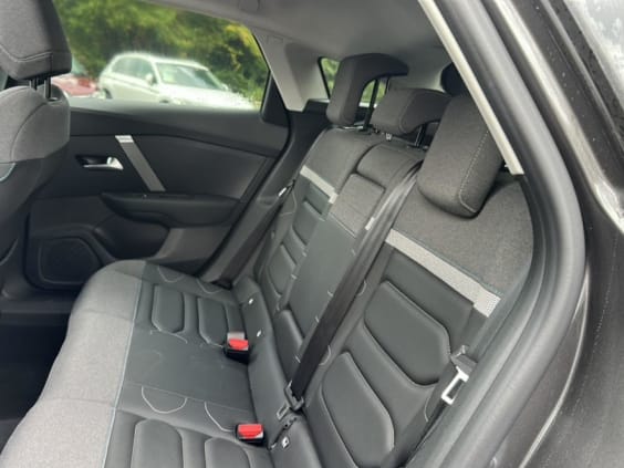 Citroën C4 1.5 bluehdi 130 max automatique Gris