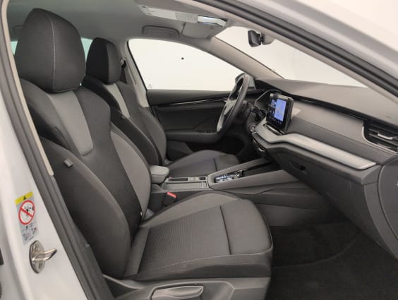 Skoda Octavia Combi 2.0 TDI 150 ch DSG7 Ambition Blanc Lune