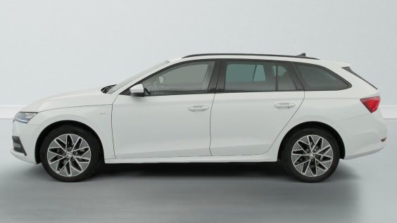 Skoda Octavia Combi 2.0 TDI 150 ch DSG7 Ambition Blanc Lune