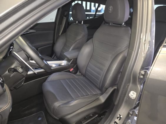 Alfa Romeo Tonale 1.5 mHEV - 160 VGT - BV TCT  Veloce Gris 