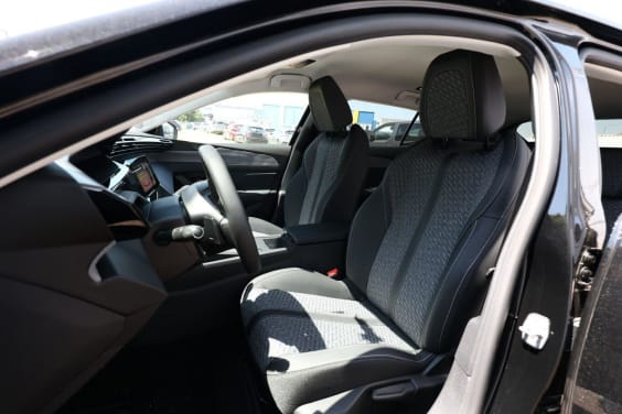 Peugeot 408 HYBRID 145 AUT ALLURE Noir
