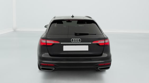 Audi A4 AVANT 35 TFSI 150 S tronic 7 Design Noir Mythic