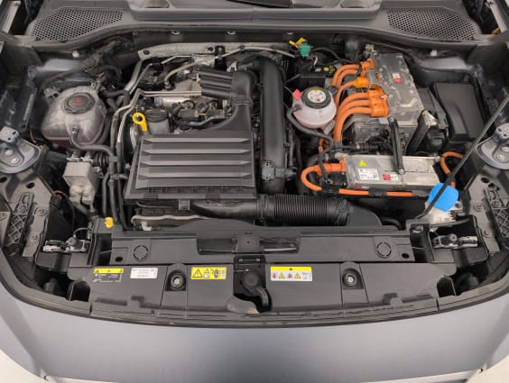 Cupra Formentor 1.4 E-HYBRID 245 CH DSG6 VZ Gris Magnetic Mate