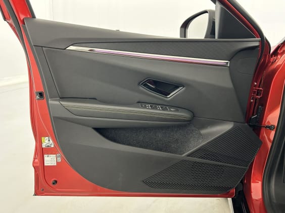 Renault Mégane E-Tech 220 ch autonomie confort GSR2 Techno Rouge