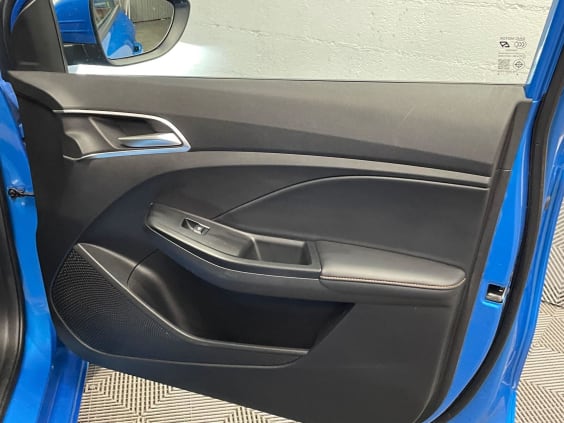 MG MG3 1.5 L Hybrid+ 195 ch Luxury Bleu