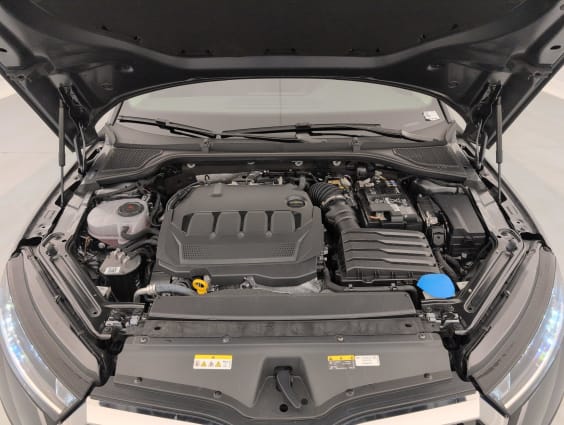Skoda Octavia Combi 2.0 TDI 150 CH DSG7 BUSINESS Gris Graphite