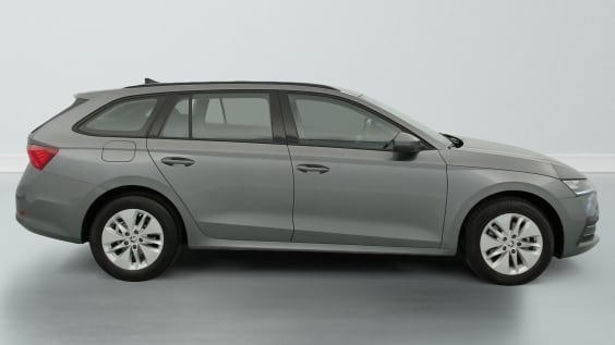 Skoda Octavia Combi 2.0 TDI 150 CH DSG7 BUSINESS Gris Graphite