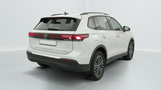 Volkswagen Tiguan 1.5 ETSI 150CH DSG7 LIFE PLUS Blanc Oryx