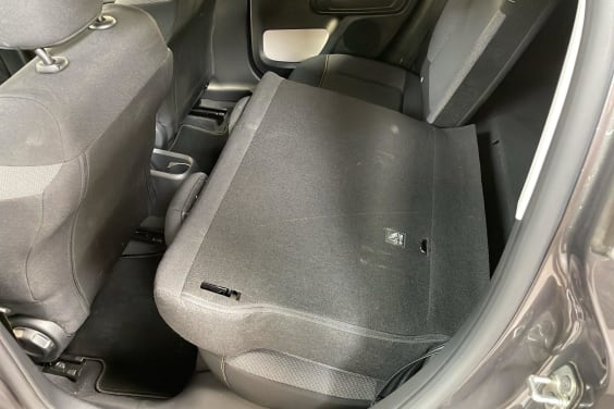 Citroën C3 PURETECH 110 S&S BVM6 SHINE BUSINESS Gris Platinium