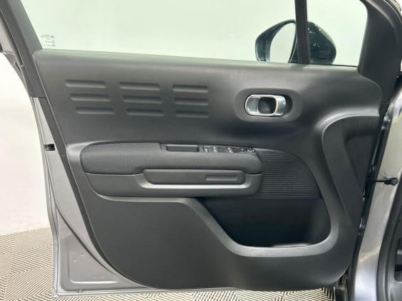 Citroën C3 Aircross PTECH 130 S&S EAT6 SHINEPK Gris