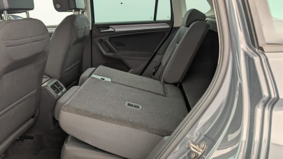 Volkswagen Tiguan 2.0 TDI 122CH BVM6 ACTIVE Gris Dauphin