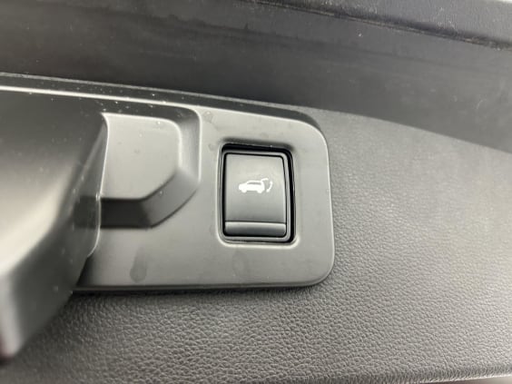 Renault SYMBIOZ E-Tech full hybrid 145 Iconic Rouge