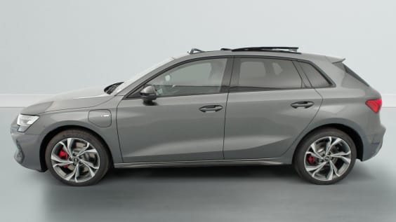 Audi A3 SPORTBACK 45 TFSI e Hybride rechargeable 272 S tronic 6 S line Gris Daytona