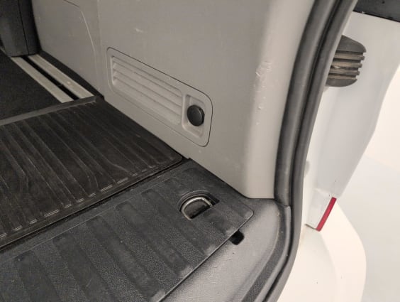 Ford Tourneo Custom 320 L2H1 2.0 EcoBlue 150 ch Titanium Blanc Glacier
