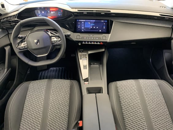 Peugeot 308 NOUVELLE HYBRID 145 E-DCS6 ALLURE Noir Perla Nera