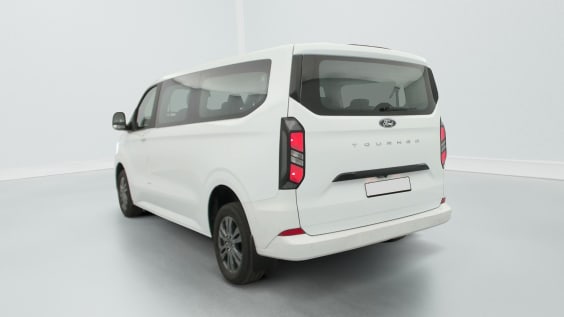 Ford Tourneo Custom 320 L2H1 2.0 EcoBlue 150 ch Titanium Blanc Glacier