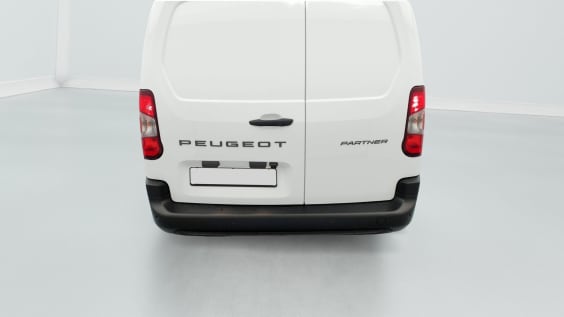 Peugeot Partner Fourgon PARTNER FGN DIESEL 100 CH M MANUELLE Blanc Icy