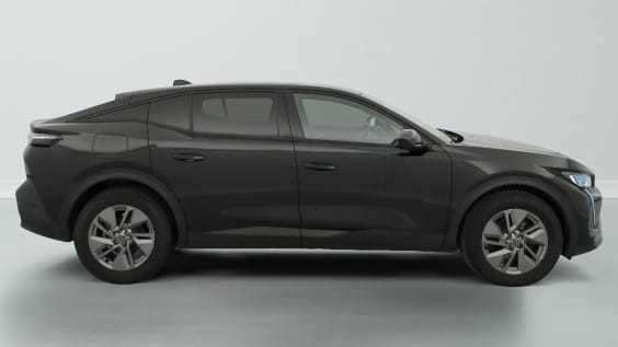 Peugeot 408 Hybrid 145 e-DCS6 Allure Noir Perla Nera