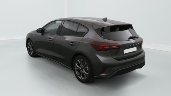 Ford Focus 1.5 EcoBlue 115 Powershift ST-Line X Gris Magnetic