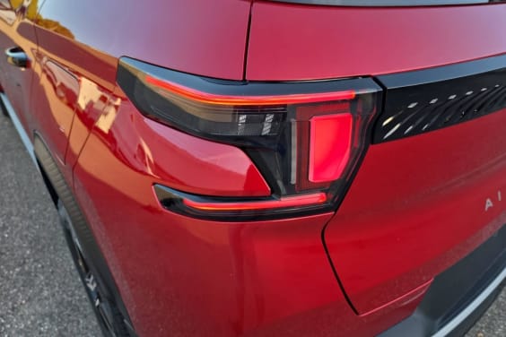 Citroën C3 Aircross Hybride 145 e-DCS6 Max Rouge Elixir / Toit Noir
