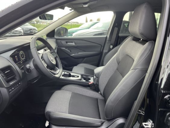 Nissan QASHQAI Qashqai Mild Hybrid 158 ch Xtronic N-Connecta Black Pearl