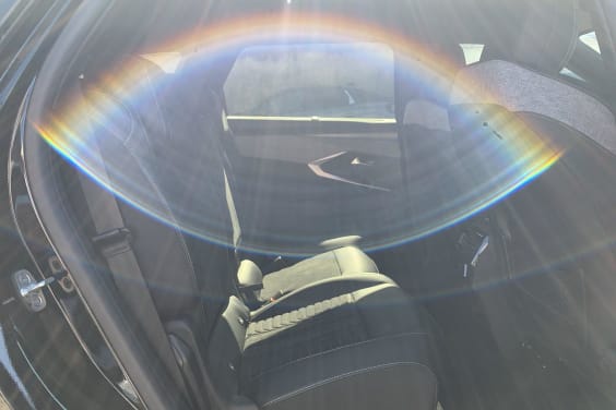 Peugeot 5008 Hybrid 145 e-DCS6 GT Noir Perla Nera
