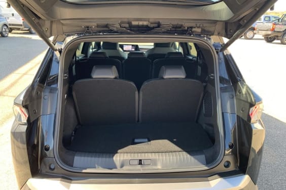 Peugeot 5008 Hybrid 145 e-DCS6 GT Noir Perla Nera