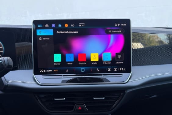 Volkswagen Passat SW IX 1.5 ETSI 150 LIFE PLUS DSG7 Gris Diabase