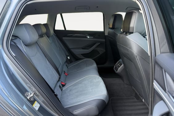 Volkswagen Passat SW IX 1.5 ETSI 150 LIFE PLUS DSG7 Gris Diabase