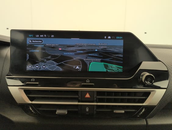 Citroën C4 Hybride 145 ch e-DCS6 Plus Blanc Okenite