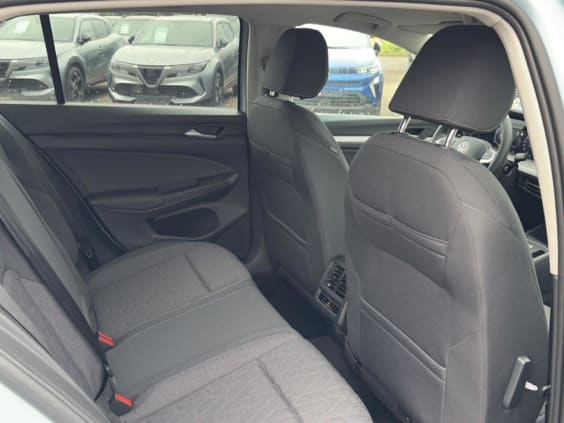 Volkswagen GOLF VIII 1.5 etsi evo2 116 life dsg7 Bleu Glacier