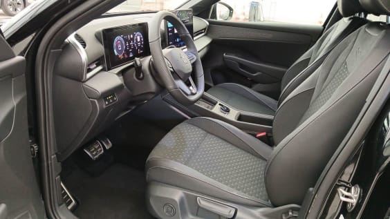 Volkswagen T-roc T-Roc 1.5 eTSI Hybrid 150 ch DSG7 R-Line Noir Ebène