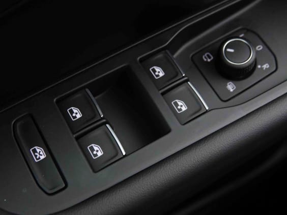 Volkswagen T-roc 1.5 ETSI 150 DSG R-LINE Gris