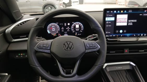Volkswagen T-roc T-Roc 1.5 eTSI Hybrid 150 ch DSG7 R-Line Noir Ebène