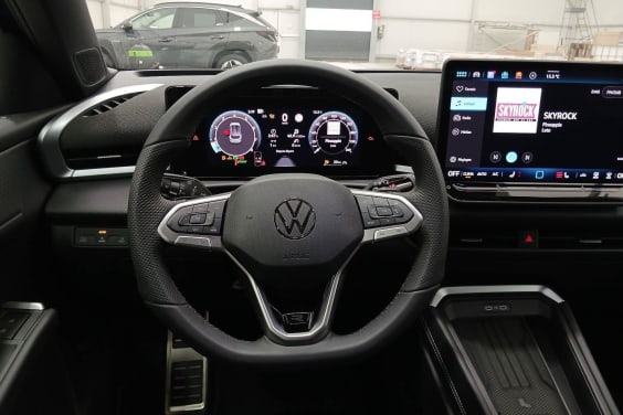 Volkswagen T-roc T-Roc 1.5 eTSI Hybrid 150 ch DSG7 R-Line Bleu Céleste